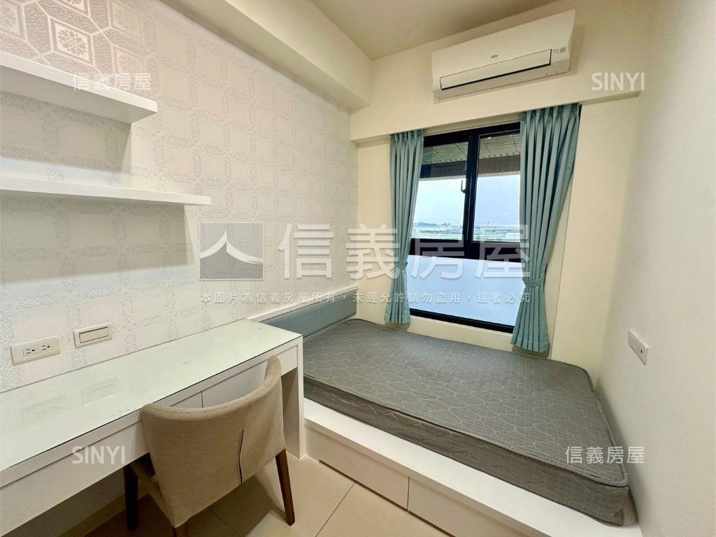 上河堤綠景成家三房車位房屋室內格局與周邊環境