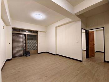 近捷運華廈優質一樓