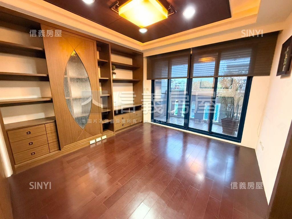 順天建設震後大面寬別墅房屋室內格局與周邊環境