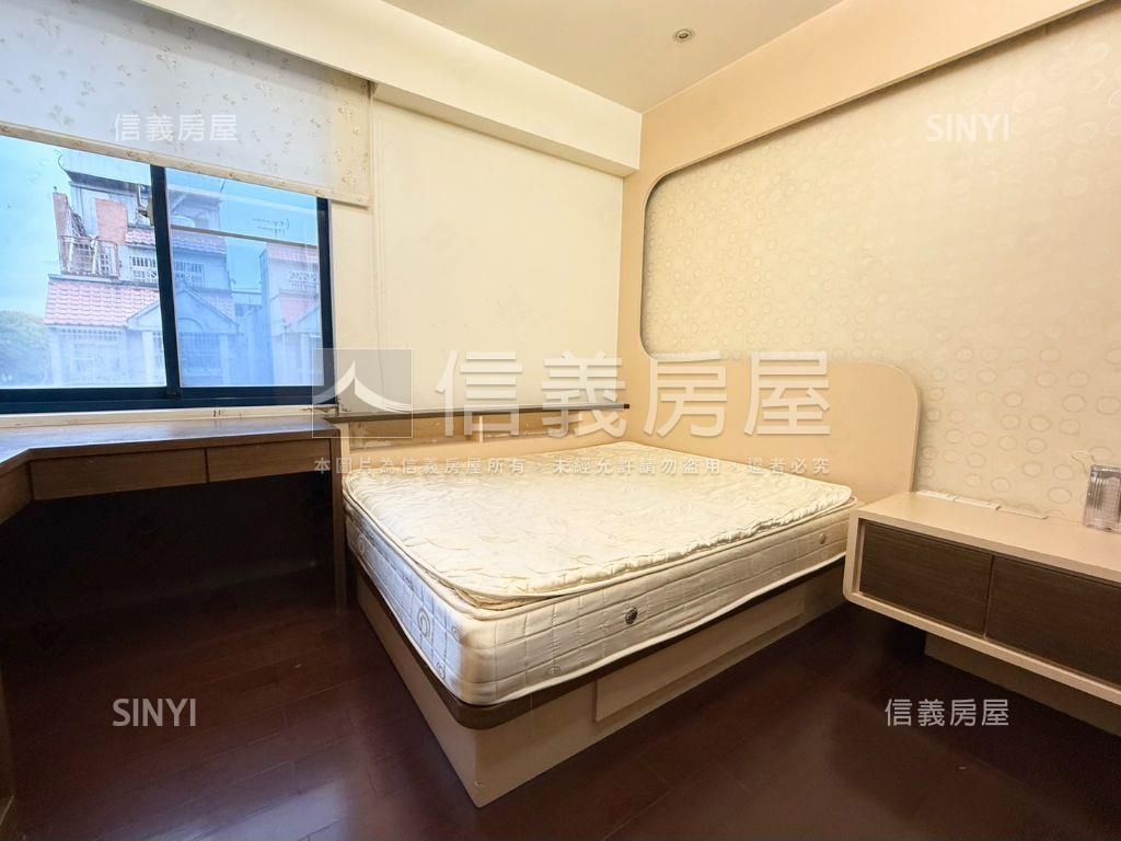 順天建設震後大面寬別墅房屋室內格局與周邊環境