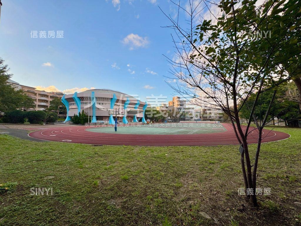 中壢後站生活圈美套房房屋室內格局與周邊環境