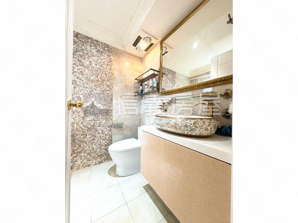 Ａ９麗園學區旁邊間透天房屋室內格局與周邊環境