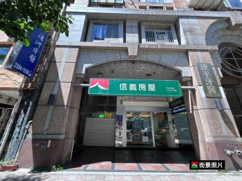 信義路精華路段車位