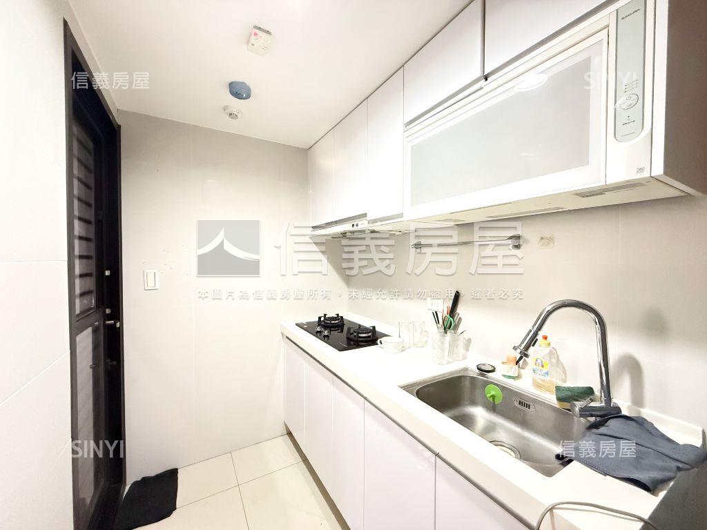 十二期高樓視野三房平車位房屋室內格局與周邊環境