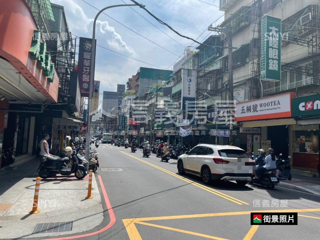 稀有五華商圈頂樓大空間房屋室內格局與周邊環境