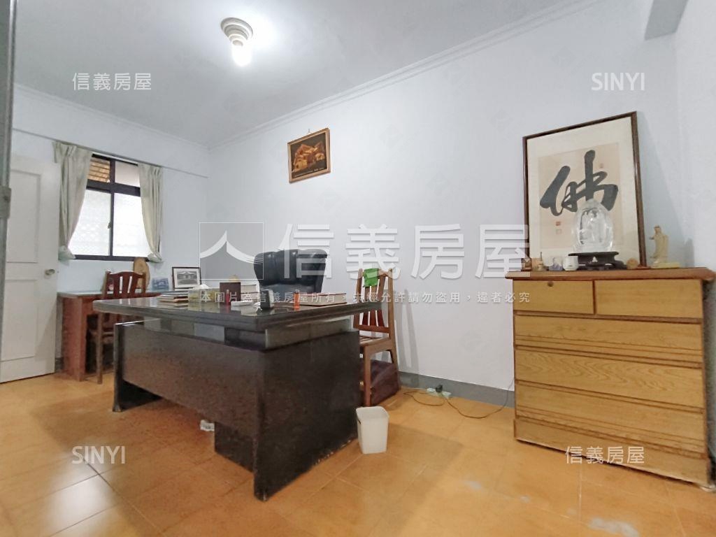 自立路大空間方正美屋房屋室內格局與周邊環境