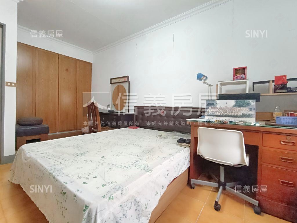 自立路大空間方正美屋房屋室內格局與周邊環境