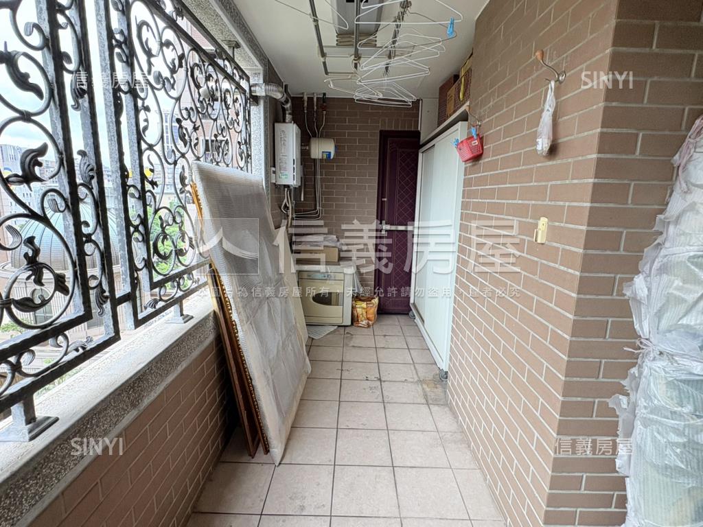 彼得堡景觀大器美居房屋室內格局與周邊環境