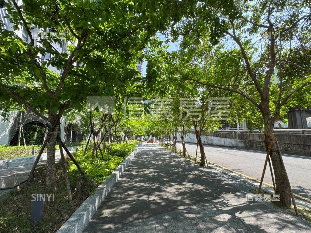 【急售】允降一著Ｆ－４房屋室內格局與周邊環境