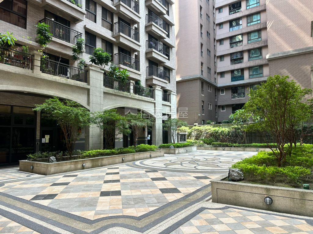 佳陞吉市稀有兩房雙衛房屋室內格局與周邊環境