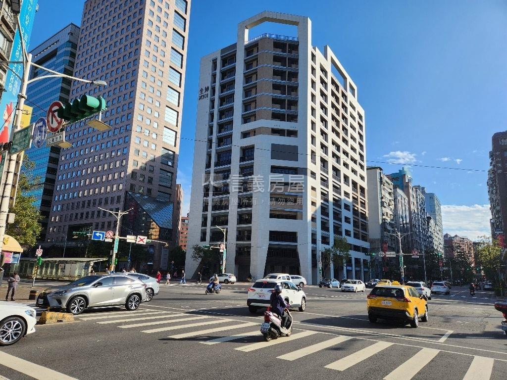 全坤１０１高樓兩房房屋室內格局與周邊環境