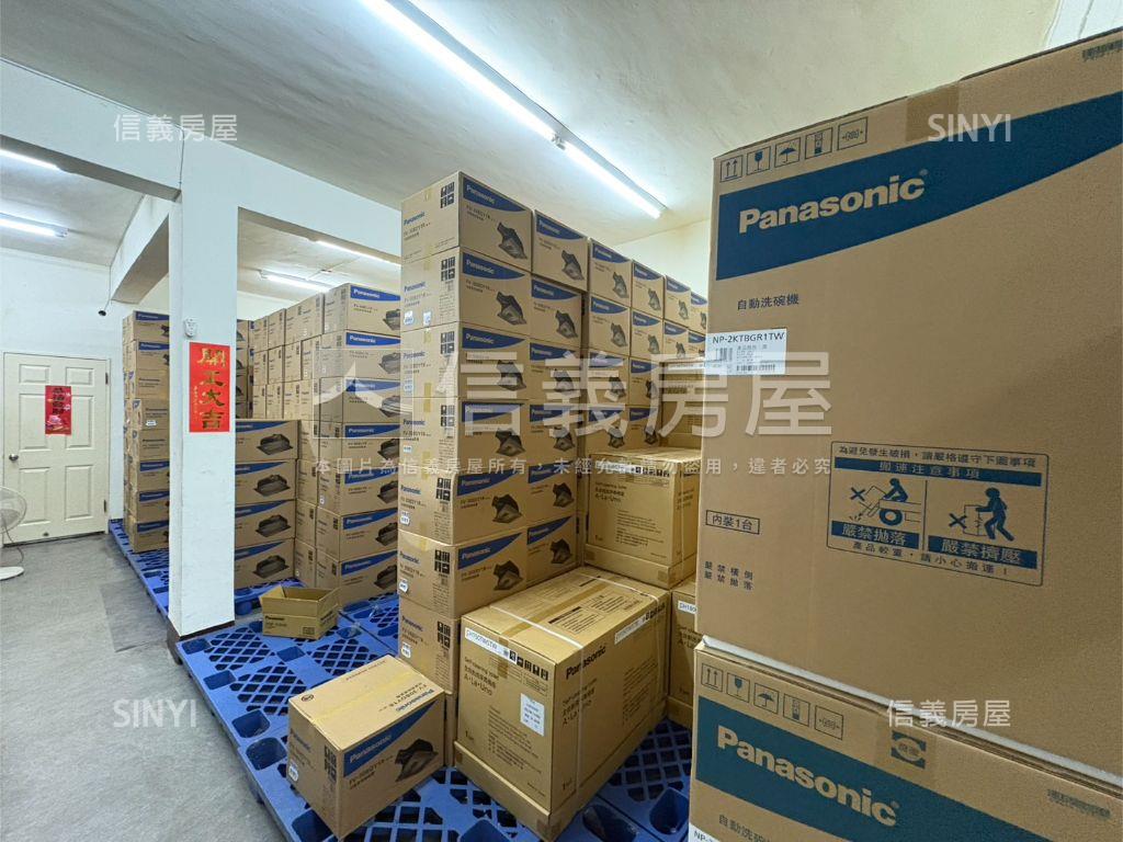 稀有興華精選店面房屋室內格局與周邊環境