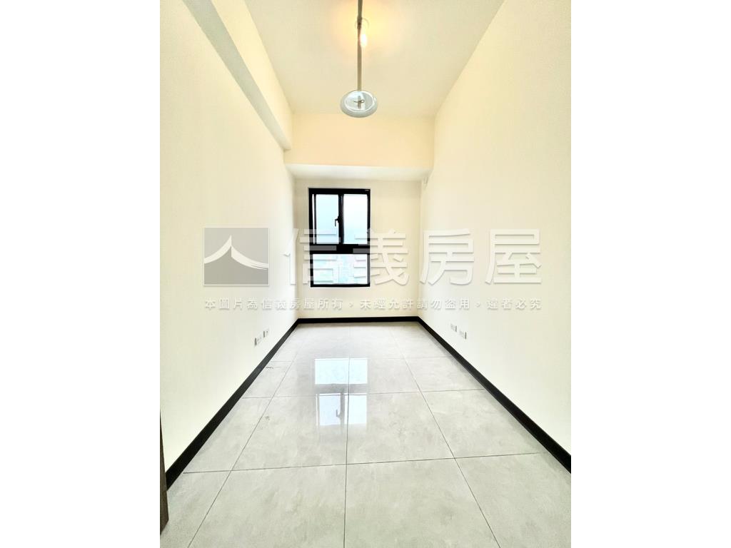 全坤家宜高樓景觀三房房屋室內格局與周邊環境