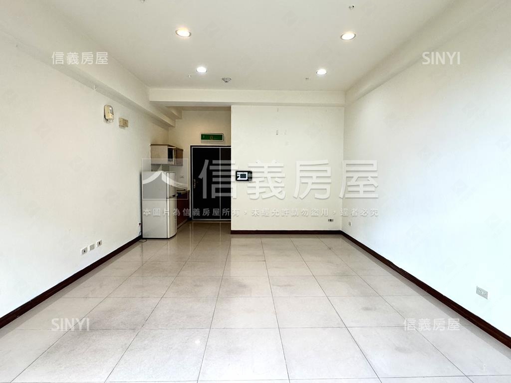 近好市多創意空間房屋室內格局與周邊環境