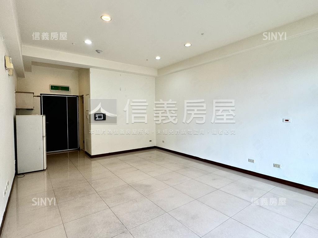 近好市多創意空間房屋室內格局與周邊環境