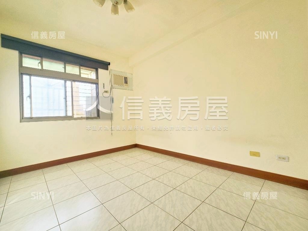 近捷運～低公設華廈次高樓房屋室內格局與周邊環境