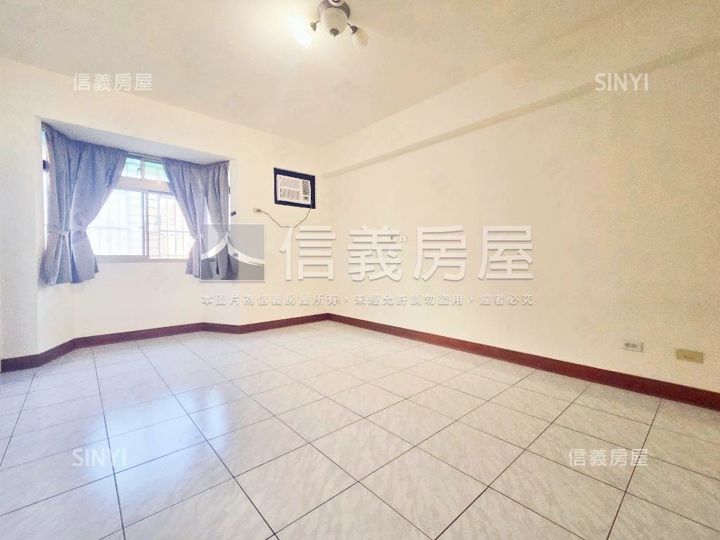 近捷運～低公設華廈次高樓房屋室內格局與周邊環境