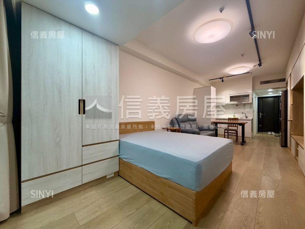 稀有裝潢美屋。露臺戶房屋室內格局與周邊環境