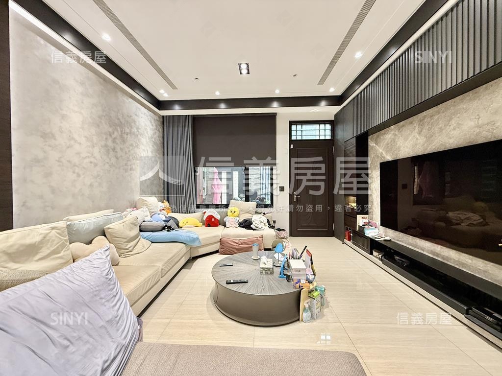 頂新特區面寬質感車墅房屋室內格局與周邊環境