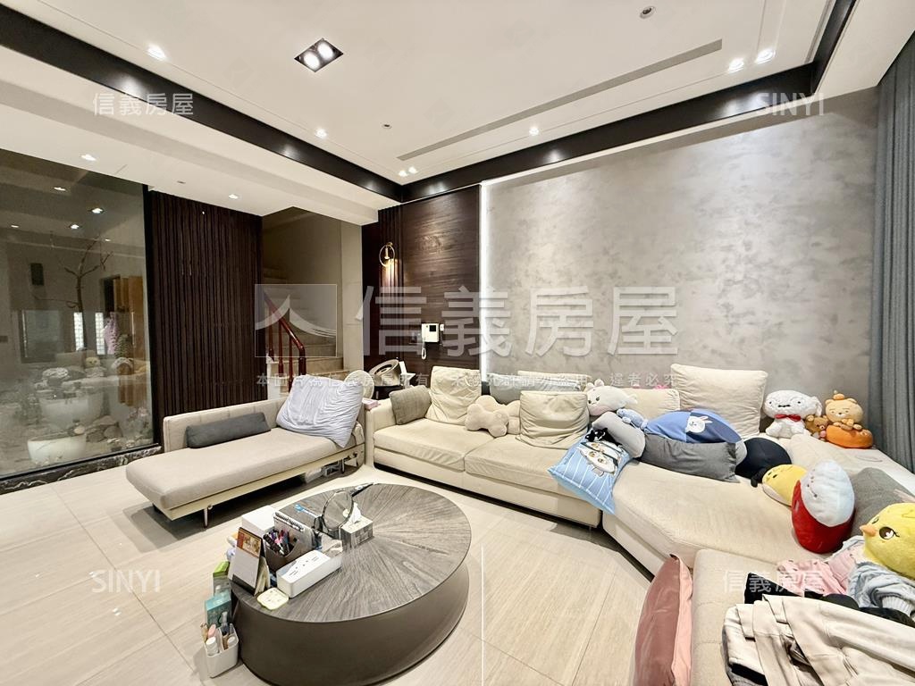 頂新特區面寬質感車墅房屋室內格局與周邊環境