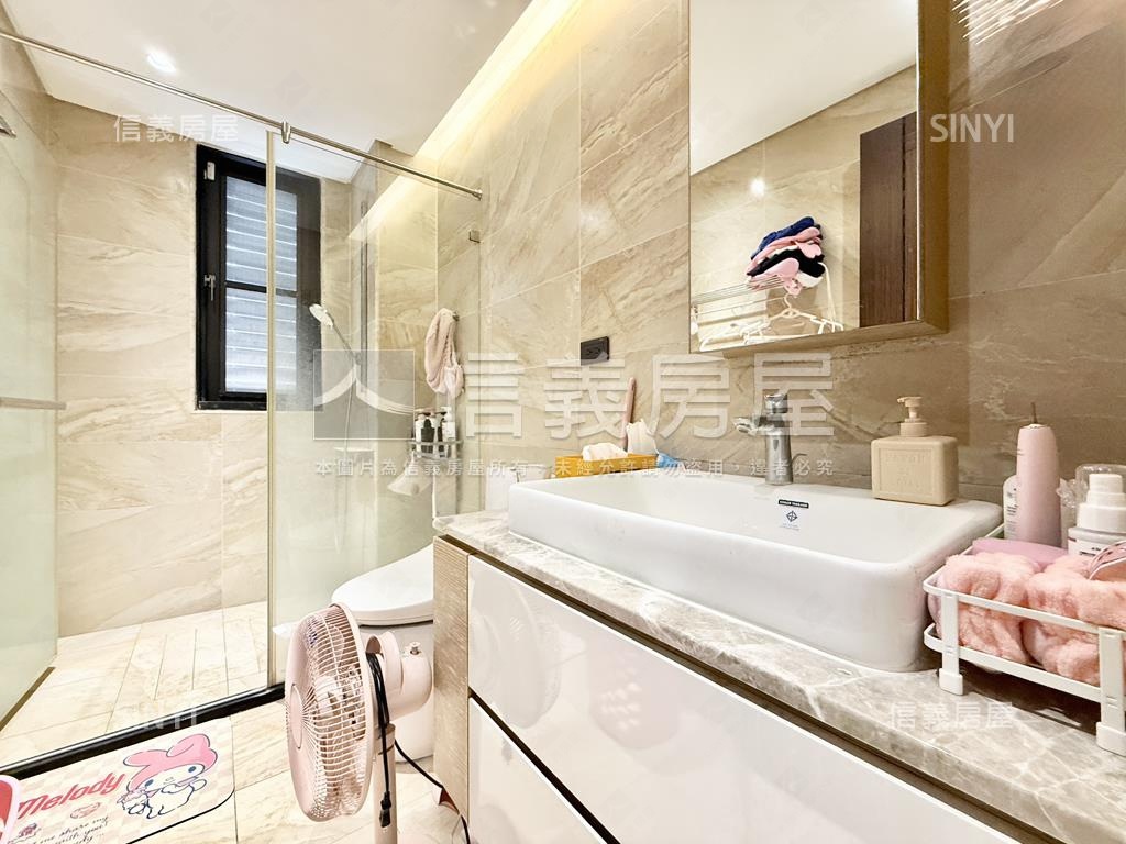 頂新特區面寬質感車墅房屋室內格局與周邊環境