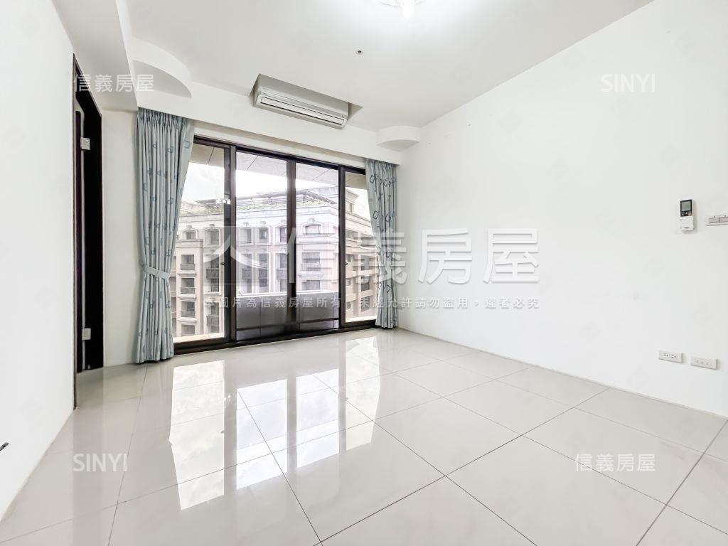 ［首泰大方］景觀三房車位房屋室內格局與周邊環境