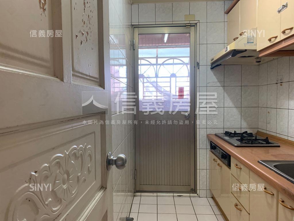 頭家恭喜高樓景觀三房車位房屋室內格局與周邊環境