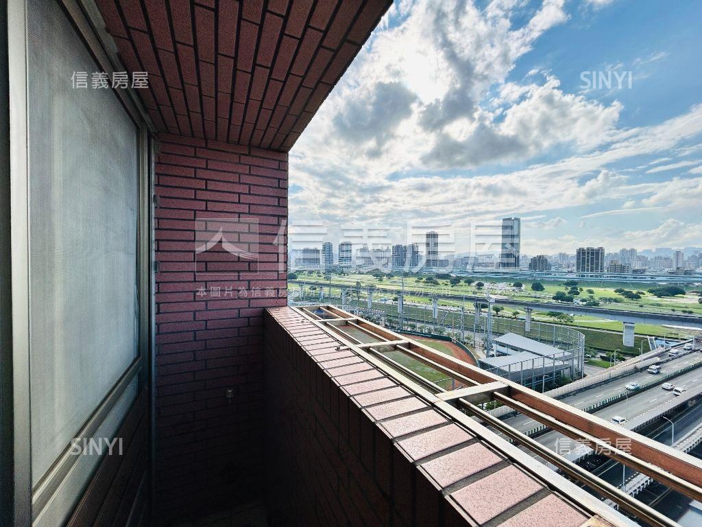 頭家恭喜高樓景觀三房車位房屋室內格局與周邊環境