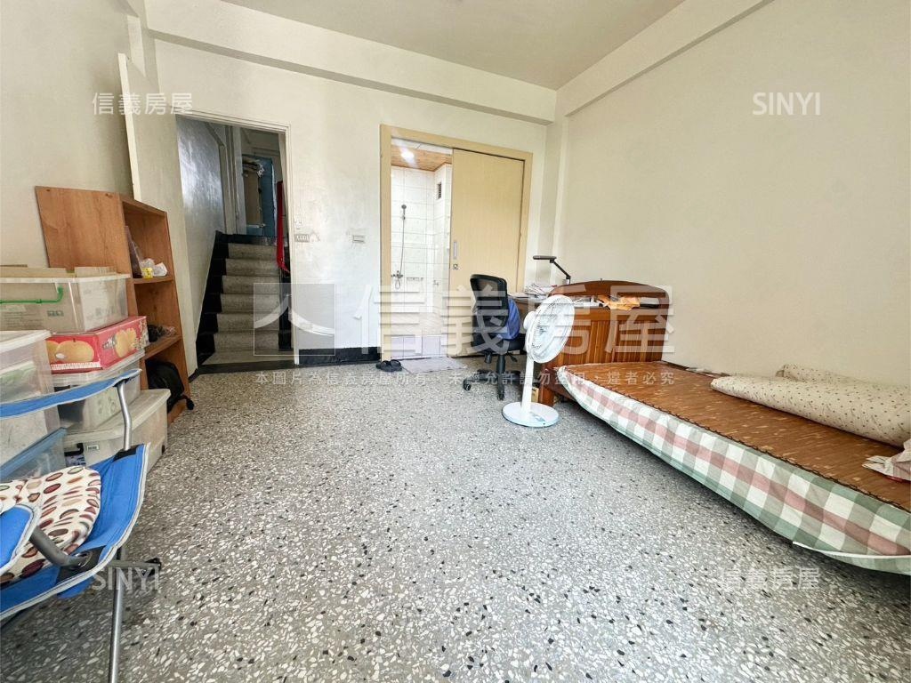 崇德前後臨路傳統透天房屋室內格局與周邊環境