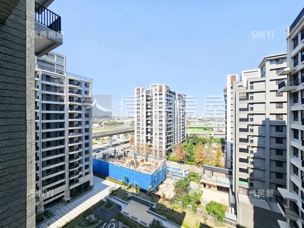 福爾摩沙大兩房車位房屋室內格局與周邊環境