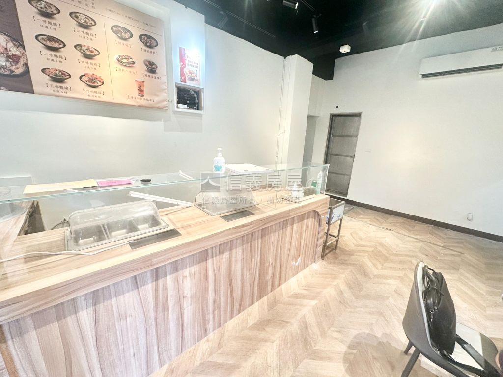 邊間店面一樓首選房屋室內格局與周邊環境