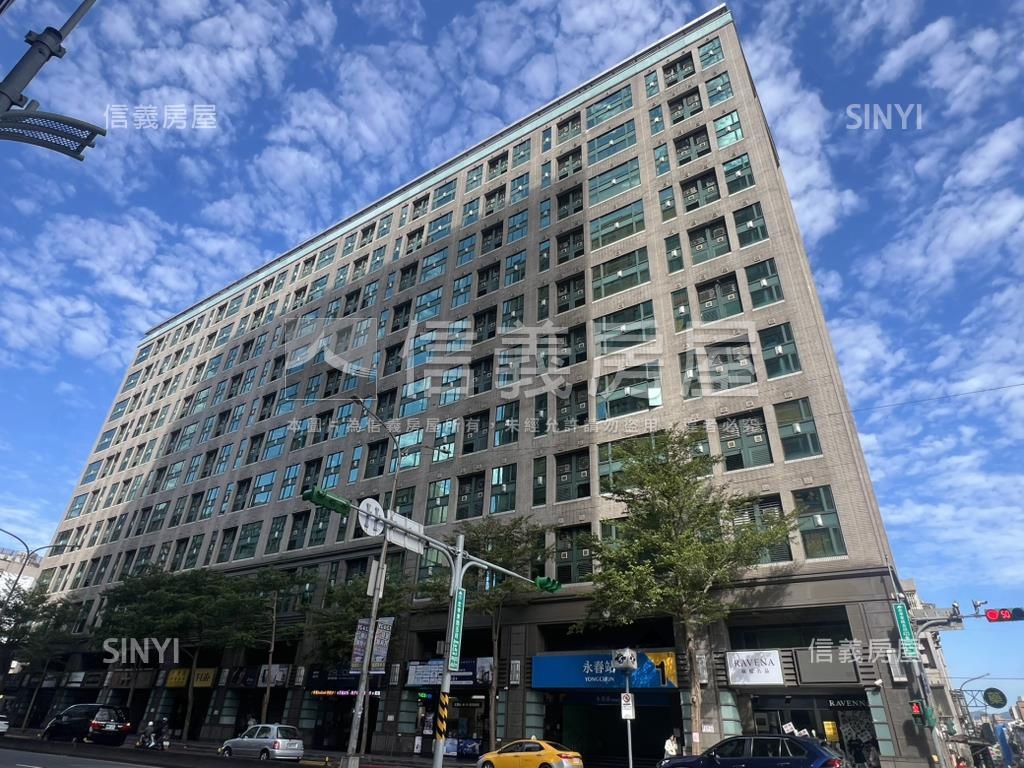 【ＥＡＴ時尚館】歡迎看屋房屋室內格局與周邊環境