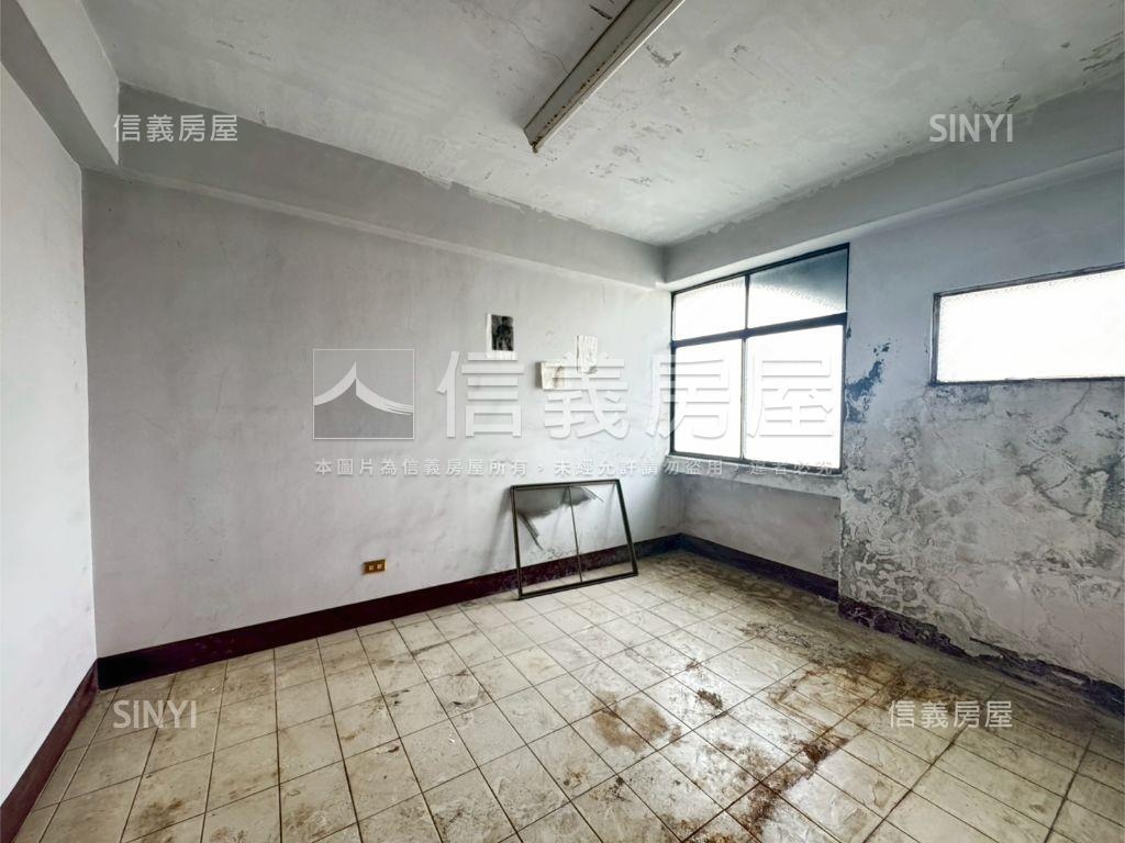 近文化中心大坪數健身三房房屋室內格局與周邊環境