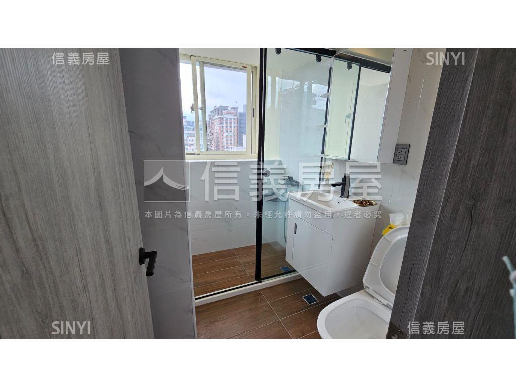 捷運高樓管理邊間美三房房屋室內格局與周邊環境