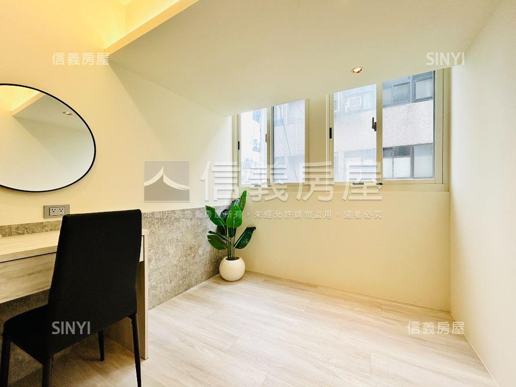 捷運高樓管理邊間美三房房屋室內格局與周邊環境