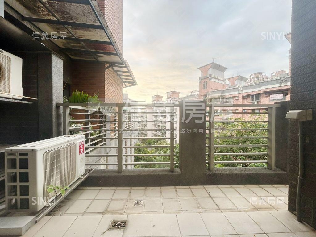 稀有悅灣庭園一樓屋房屋室內格局與周邊環境