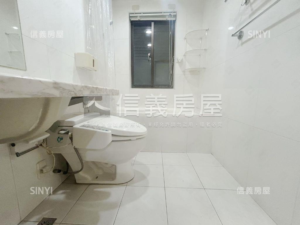 稀有悅灣庭園一樓屋房屋室內格局與周邊環境