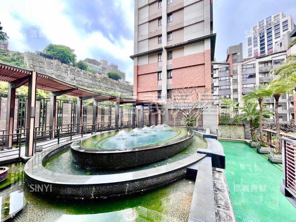 稀有悅灣庭園一樓屋房屋室內格局與周邊環境