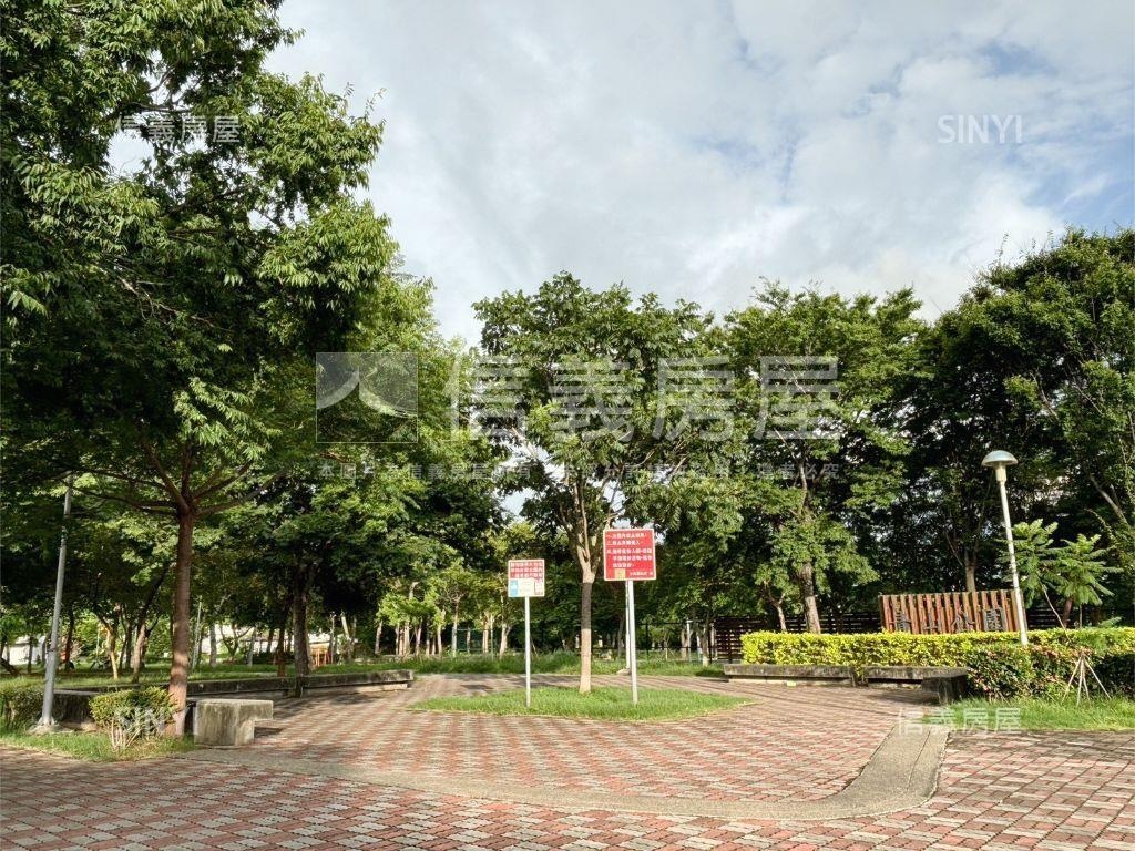 沙鹿森邸間間套房電梯透天房屋室內格局與周邊環境