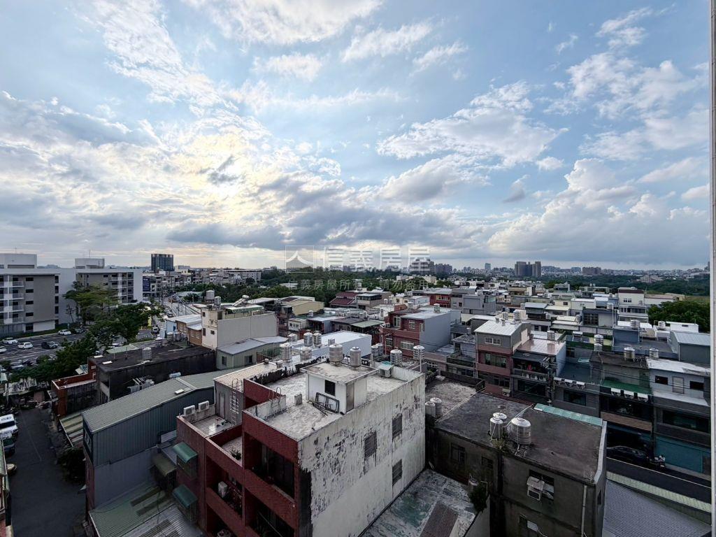 中壢｜益展有福優兩房平車房屋室內格局與周邊環境