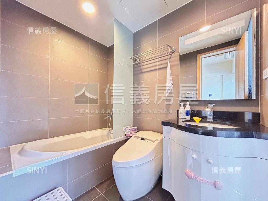 【主推】合康新世紀三房房屋室內格局與周邊環境