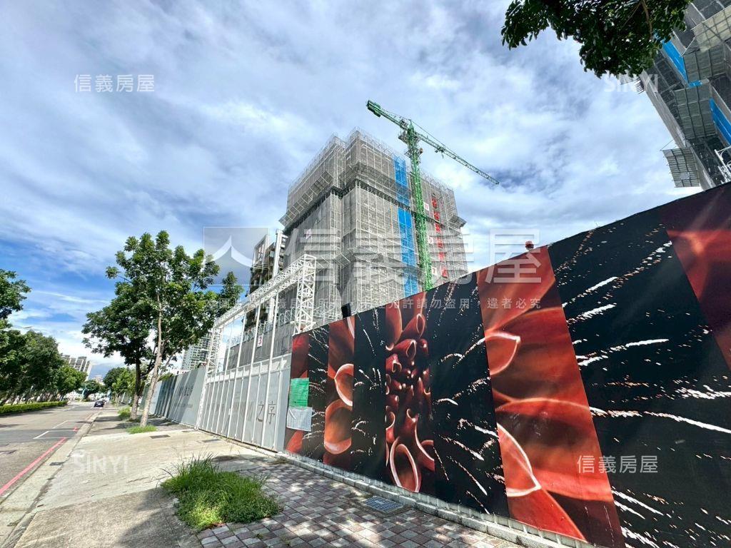 中央公園旁之序三房雙平車房屋室內格局與周邊環境
