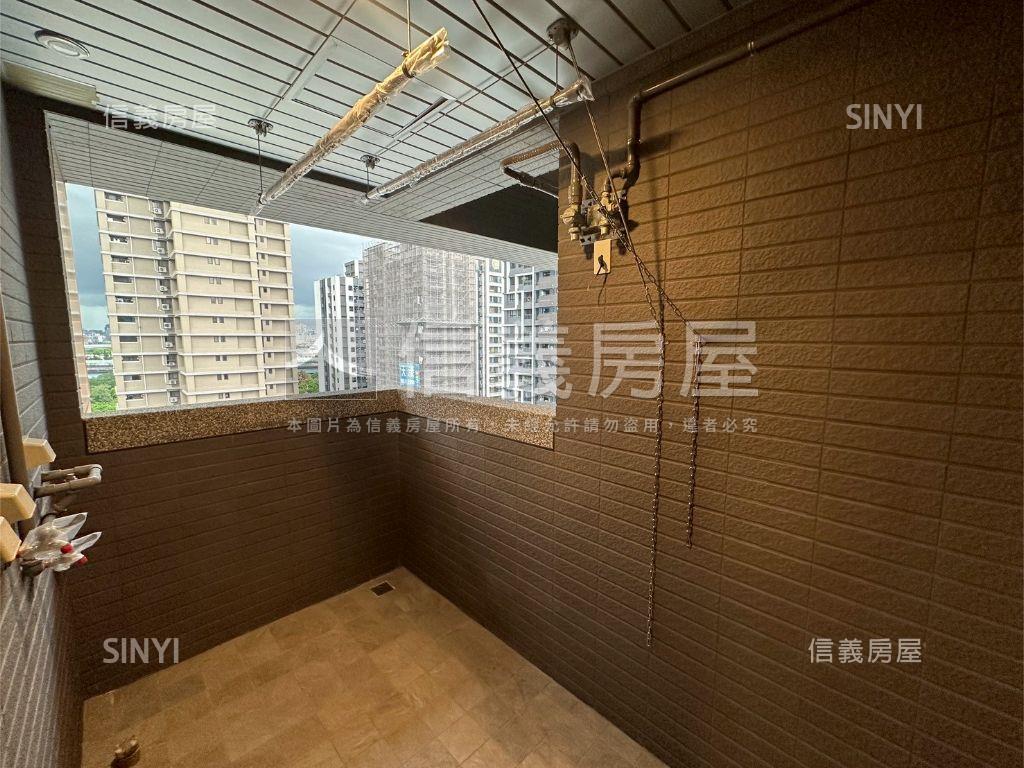 漾時光河景奢邸房屋室內格局與周邊環境