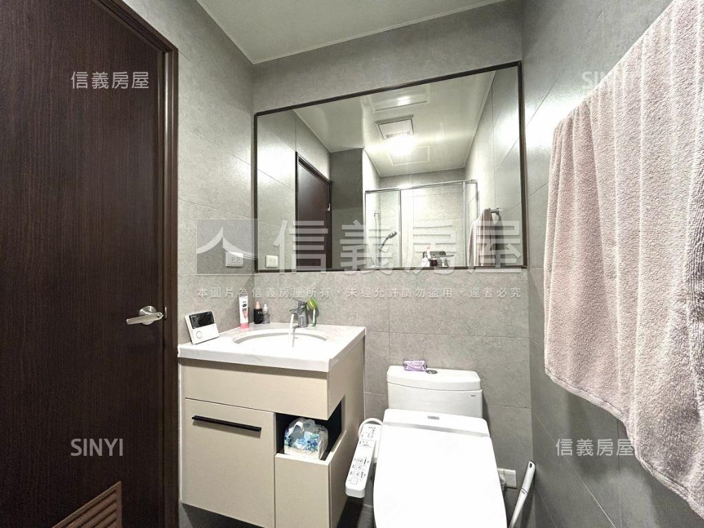 豐盛之城兩房車位房屋室內格局與周邊環境