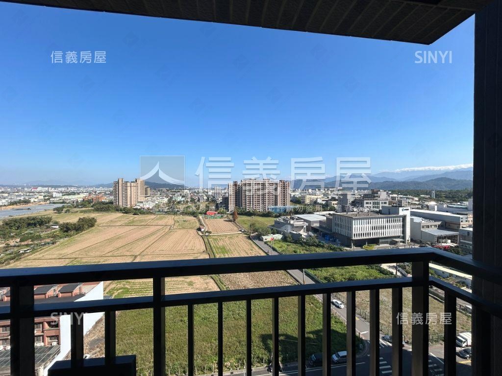 豐盛之城兩房車位房屋室內格局與周邊環境