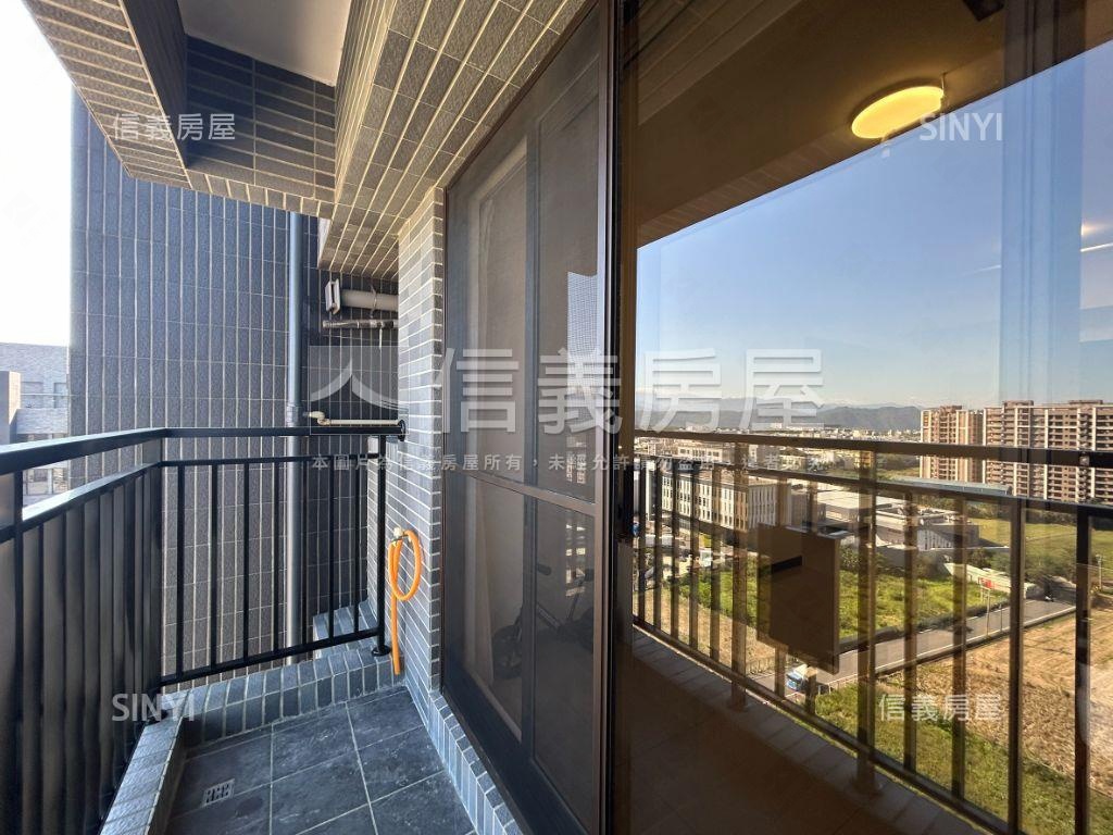 豐盛之城兩房車位房屋室內格局與周邊環境