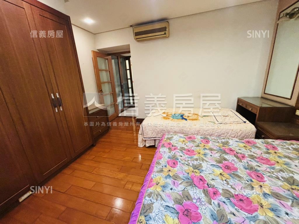 中山國小採光方正三房房屋室內格局與周邊環境