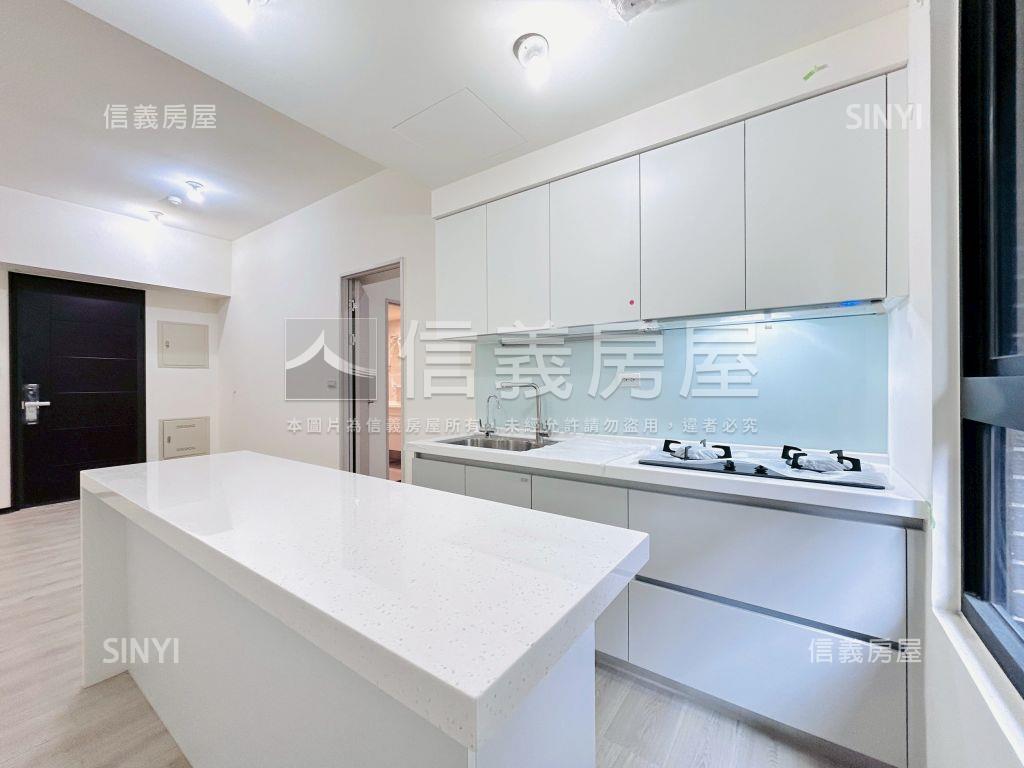 近車站易德聚兩房兩衛車位房屋室內格局與周邊環境