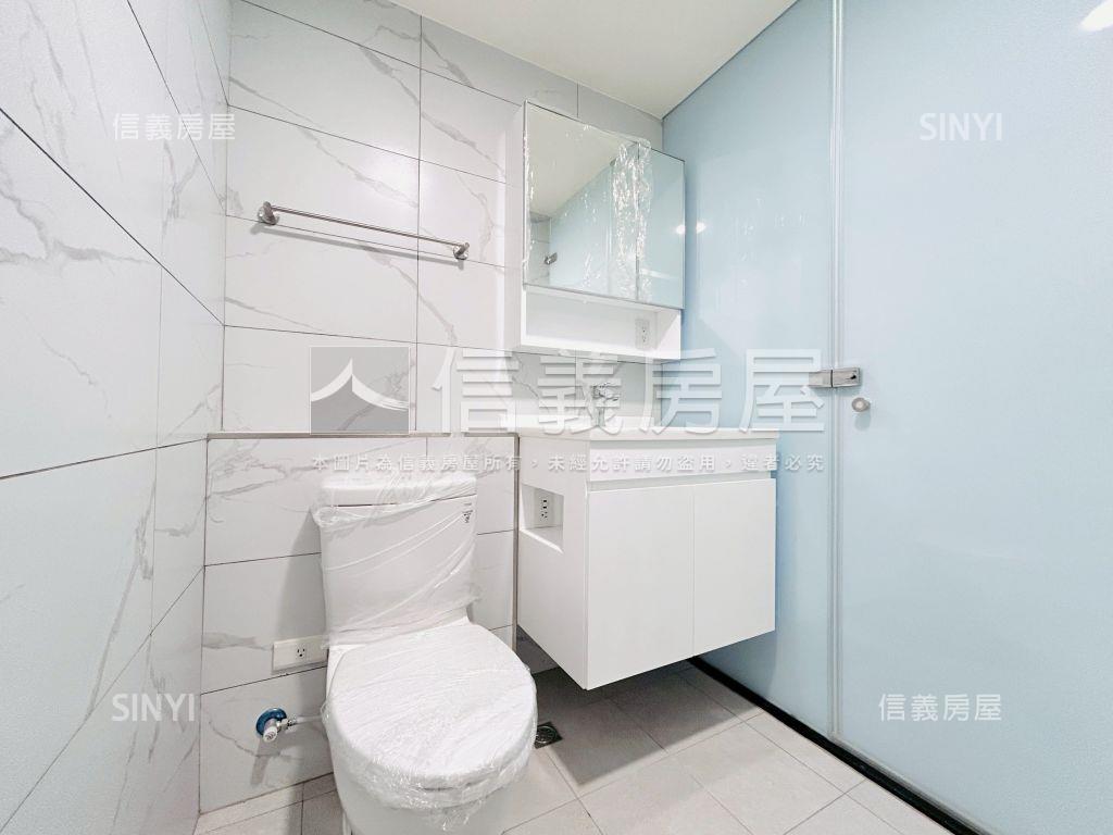 近車站易德聚兩房兩衛車位房屋室內格局與周邊環境