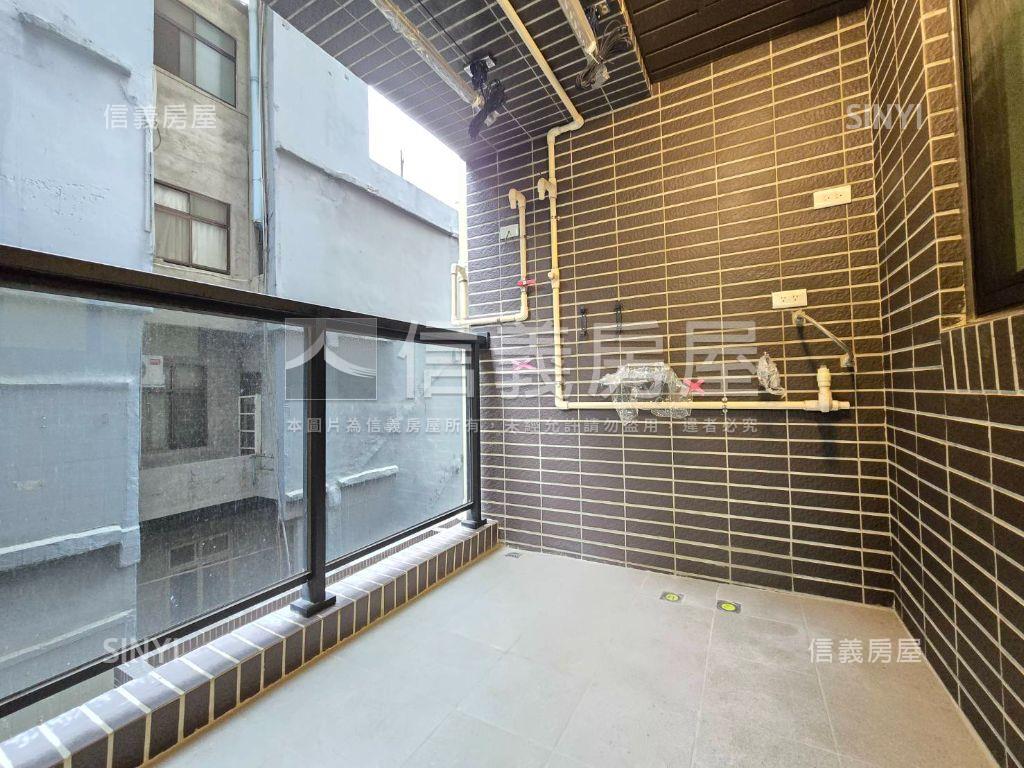 近車站易德聚兩房兩衛車位房屋室內格局與周邊環境